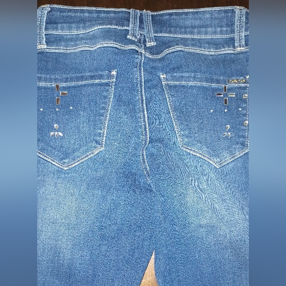 Blue Bebe stretch skinny ripped jeans - Picture 4 of 8